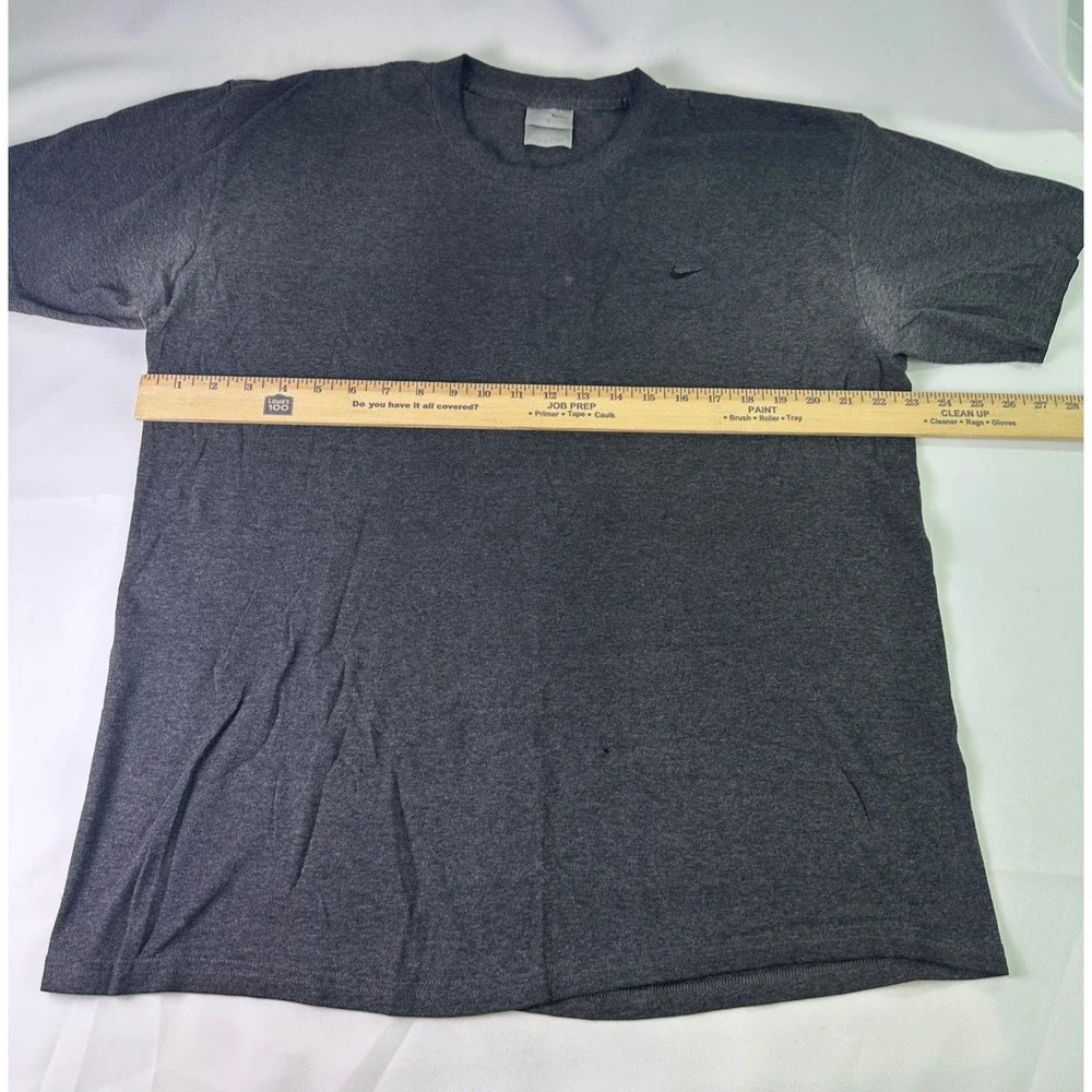Nike Gray‎ T Shirt Mens Large Crew Neck Short Sleeve Classic Everyday Tee Worn